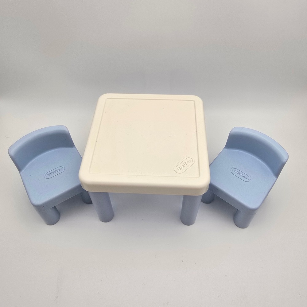 Little Tikes Table & 2 Chairs Dollhouse Playhouse Furniture